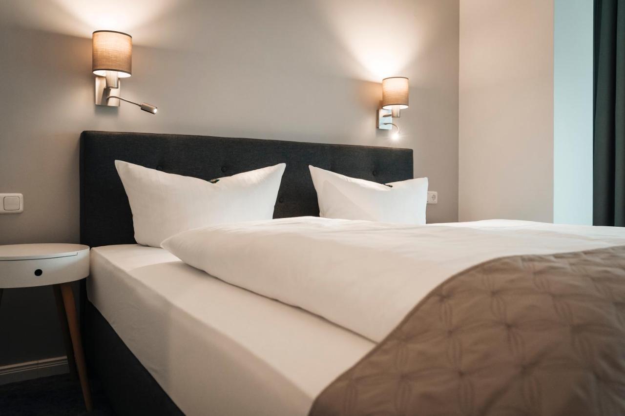 Hotel Freihof Am Roland Wedel Zewnętrze zdjęcie