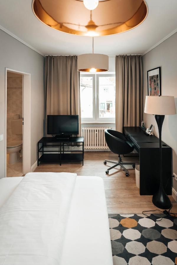 Hotel Freihof Am Roland Wedel Zewnętrze zdjęcie