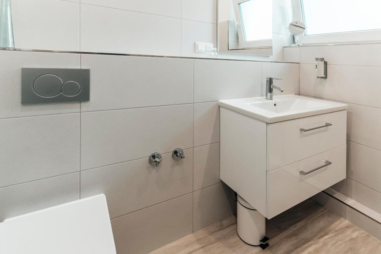 Hotel Freihof Am Roland Wedel Zewnętrze zdjęcie