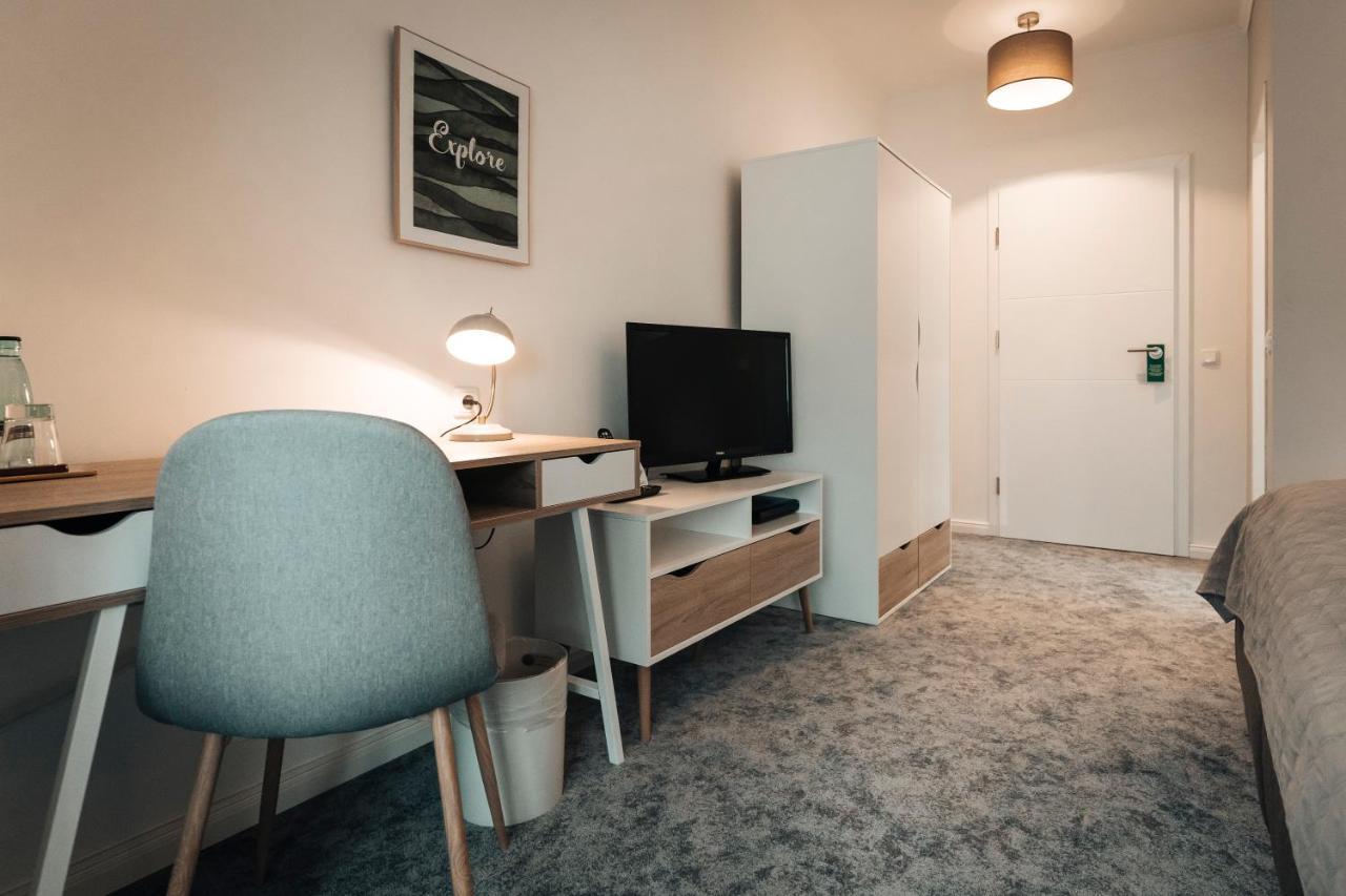 Hotel Freihof Am Roland Wedel Zewnętrze zdjęcie