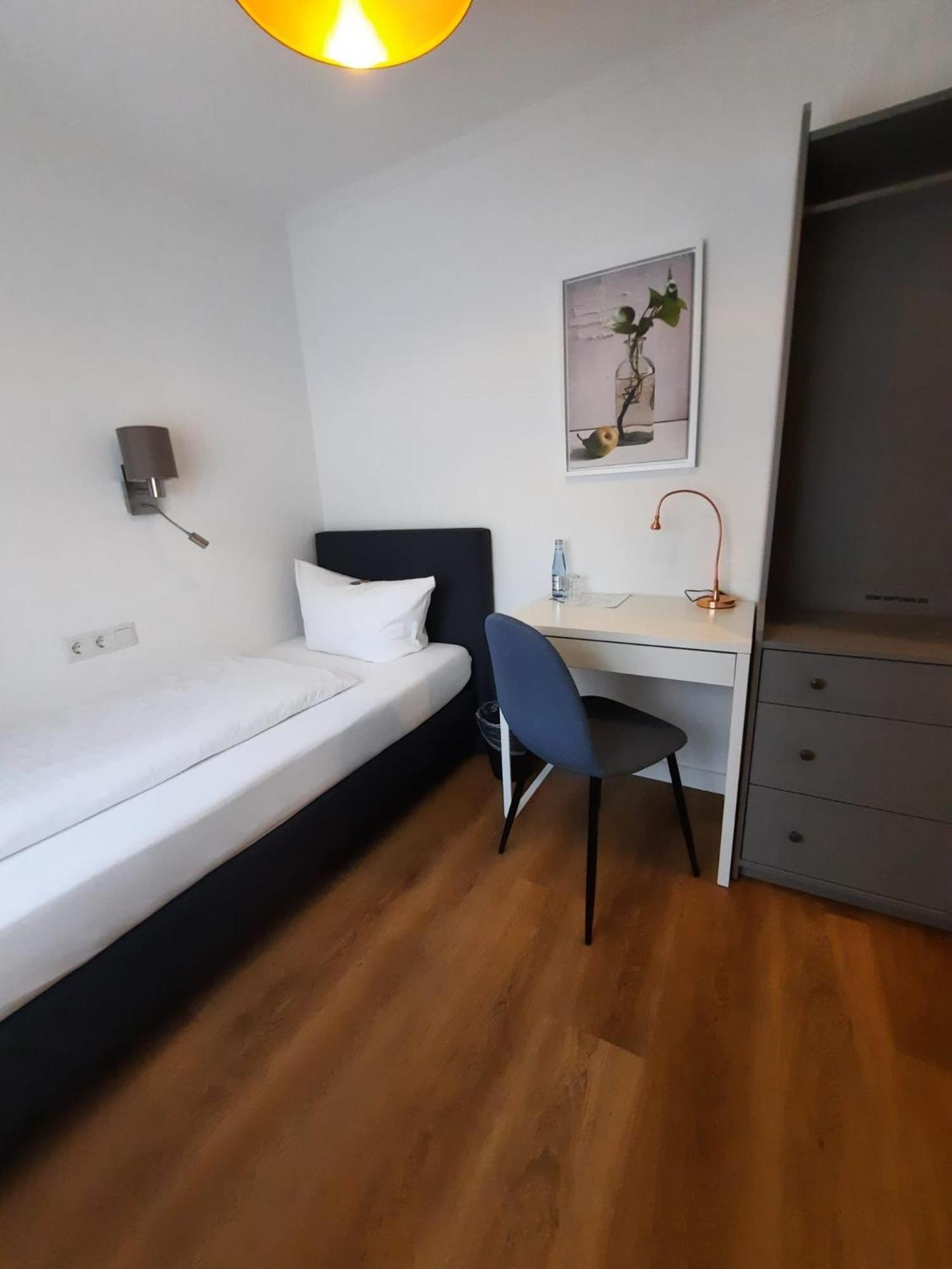 Hotel Freihof Am Roland Wedel Zewnętrze zdjęcie